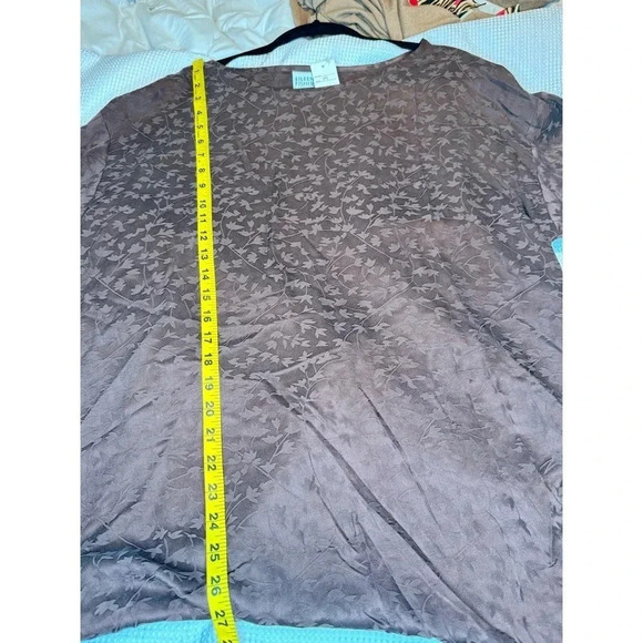 Eileen Fisher 100%‎ Silk Leaves Blouse SIZE M - Picture 4 of 5